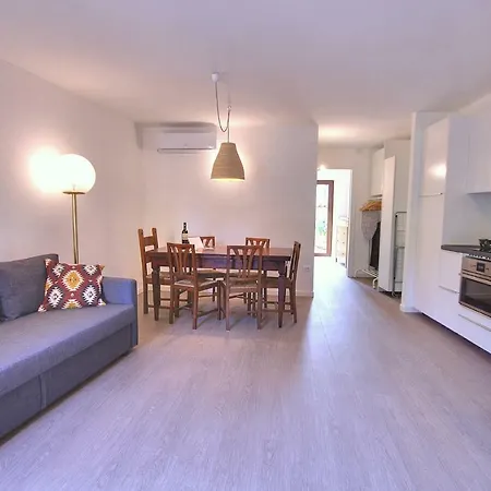 Apartman La Briciola *